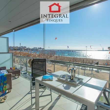Palamos Beachfront Apartment Exterior photo